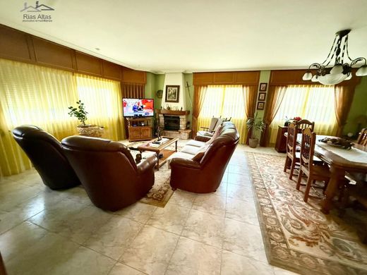 Maison de luxe à vendre à Oleiros, 790 000 €, Photo 3