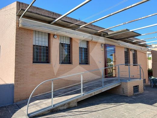 Maison de luxe à vendre à Badajoz, 648 000 €, Photo 4