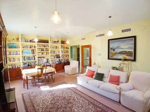Maison de luxe à vendre à Badajoz, 648 000 €, Photo 5