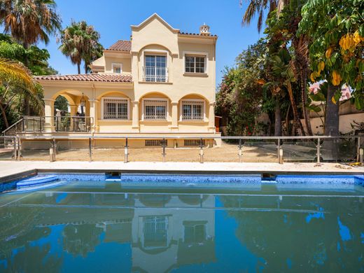 Luxury House for sale in Marbella, 2 600 000 €, Photo 2