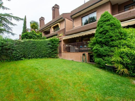 Maison de luxe à vendre à Las Rozas de Madrid, 1 199 000 €, Photo 1