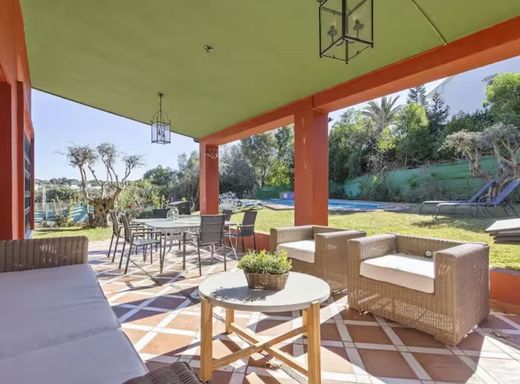 Maison de luxe à vendre à Marbella, 1 200 000 €, Photo 2