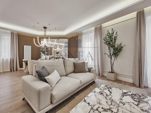 Appartement de luxe à vendre à Madrid, 1 609 000 €, Photo 2
