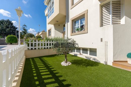 Maison de luxe à vendre à Vigo, 675 000 €, Photo 2