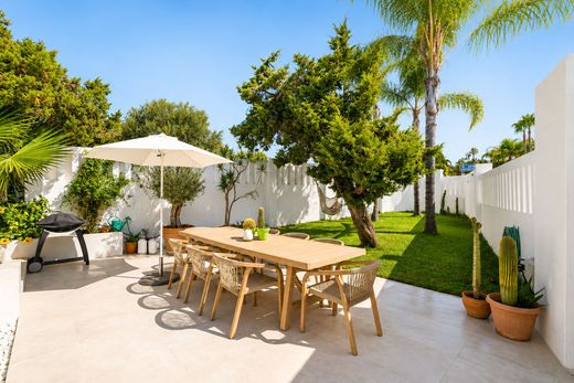 Luxury House for sale in Marbella, 1 595 000 €, Photo 3