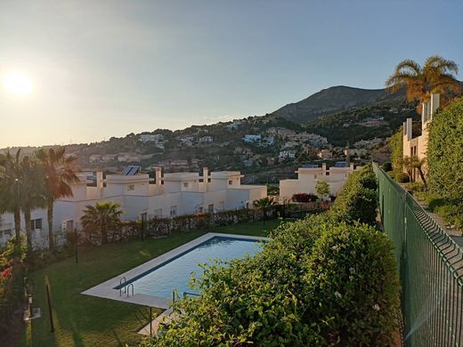 Maison de luxe à vendre à Málaga, 829 000 €, Photo 4