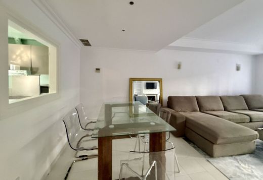 Maison de luxe à vendre à Guadalmina, 675 000 €, Photo 4