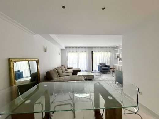 Maison de luxe à vendre à Guadalmina, 675 000 €, Photo 5
