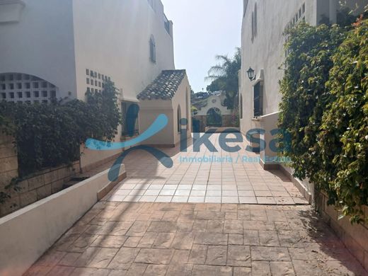 Luxury House for sale in Marbella, 700 000 €, Photo 5