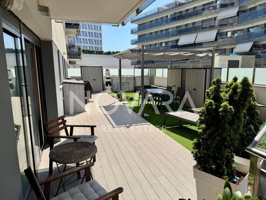 Luxury Apartment for sale in Badalona, 675 000 €, Photo 6