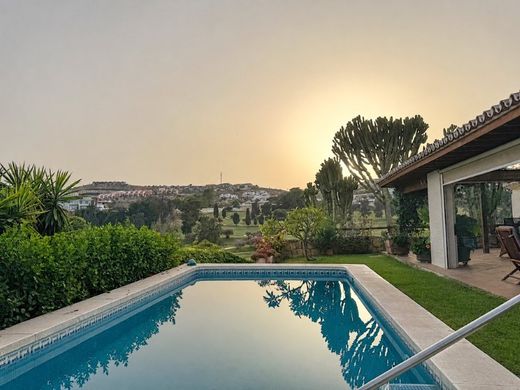 Luxury House for sale in Benahavís, 1 950 000 €, Photo 6