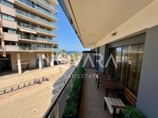 Luxury Apartment for sale in Badalona, 675 000 €, Photo 7