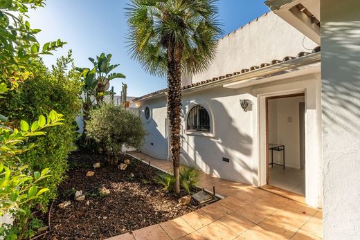 Maison de luxe à vendre à Marbella Del Este, 1 325 000 €, Photo 4