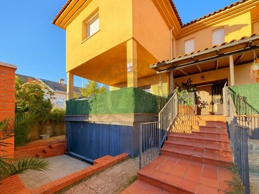 Luxury House for sale in Cáceres, 589 000 €, Photo 5