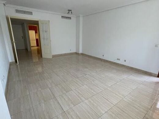 Appartement de luxe à vendre à El Teatino, 670 000 €, Photo 6