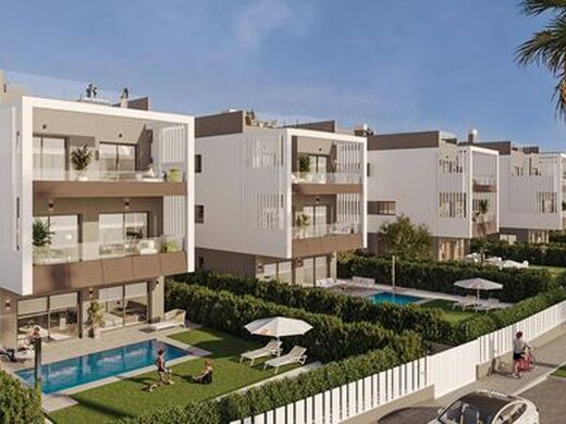 Luxury Apartment for sale in Ses Salines, 995 000 €, Photo 2