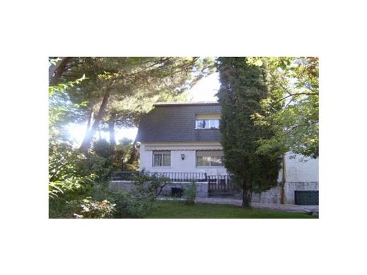 Maison de luxe à vendre à Villaviciosa de Odón, 950 000 €, Photo 2