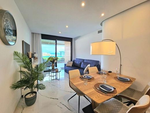Luxury Apartment for sale in Gran Alacant, 435 000 €, Photo 2
