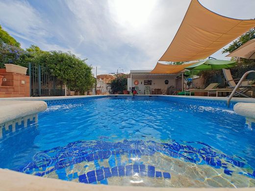Maison de luxe à vendre à Torrevieja, 470 000 €, Photo 3