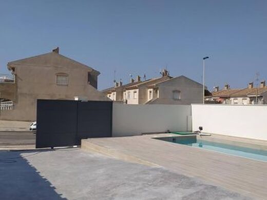 Luxury House for sale in Torrevieja, 640 000 €, Photo 7