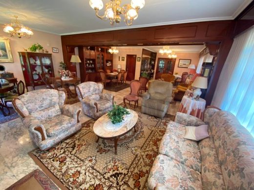 Maison de luxe à vendre à Haro, 480 000 €, Photo 3