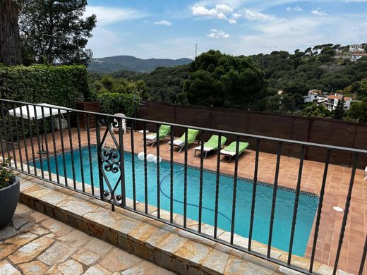 Maison de luxe à vendre à Sant Cebrià de Vallalta, 449 000 €, Photo 3