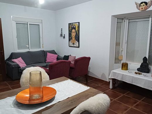 Luxury House for sale in Chiclana de La Frontera, 410 000 €, Photo 6