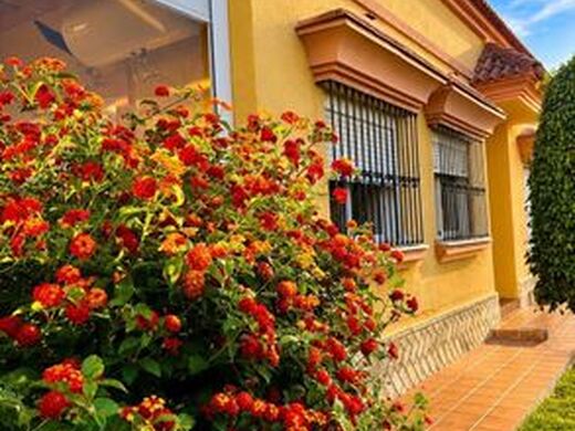 Maison de luxe à vendre à Bormujos, 440 000 €, Photo 7