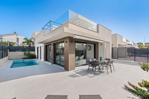 Luxury House for sale in San Fulgencio, 430 000 €, Photo 1