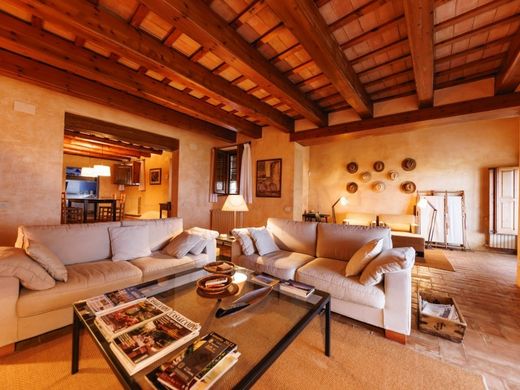 Maison de luxe à vendre à La Bisbal d'Empordà, 990 000 €, Photo 1