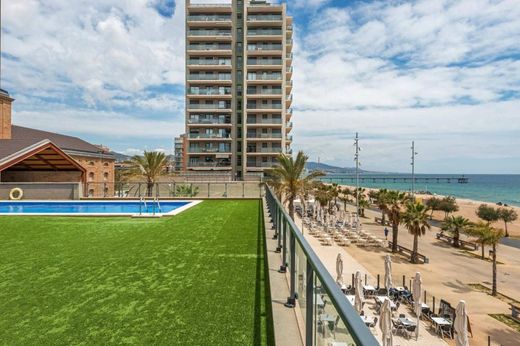Appartement de luxe à vendre à Badalona, 695 000 €, Photo 1