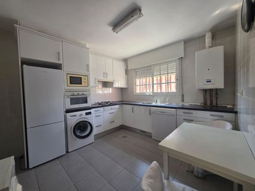 Maison de luxe à vendre à Algete, 430 000 €, Photo 2