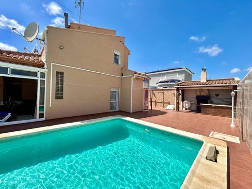 Maison de luxe à vendre à Torrevieja, 549 000 €, Photo 3