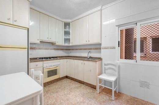 Appartement de luxe à vendre à Torrevieja, 475 000 €, Photo 2