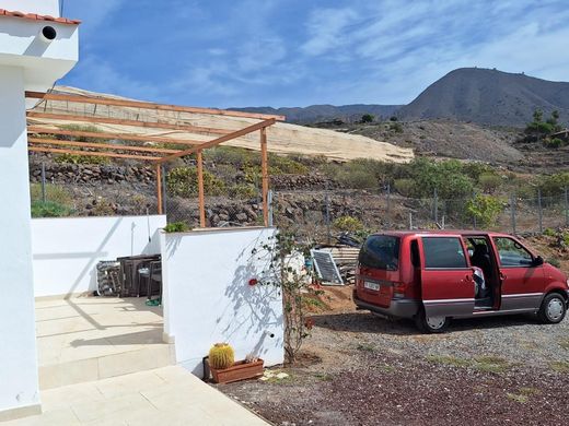 Maison de luxe à vendre à Guía de Isora, 480 000 €, Photo 2