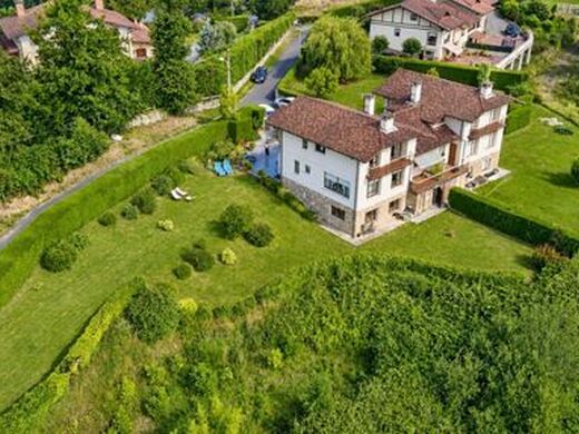 Maison de luxe à vendre à Zalla, 695 000 €, Photo 2