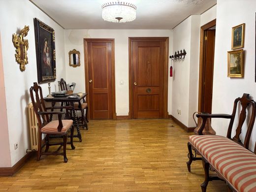 Luxury Apartment for sale in Segovia, 680 000 €, Photo 3