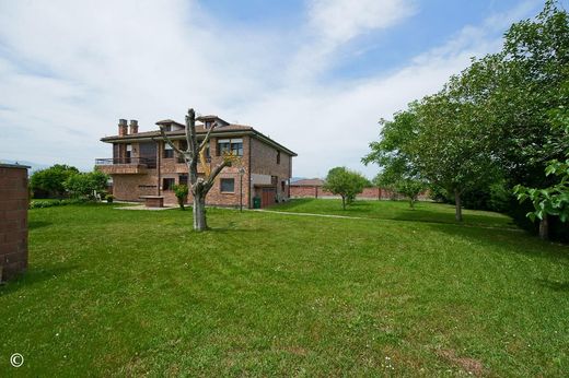 Maison de luxe à vendre à Laredo, 850 000 €, Photo 3