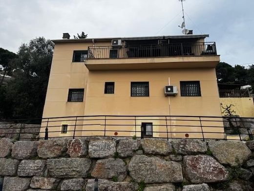 Maison de luxe à vendre à Sant Cebrià de Vallalta, 685 000 €, Photo 5