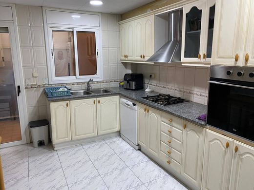 Maison de luxe à vendre à Pineda de Mar, 449 000 €, Photo 7