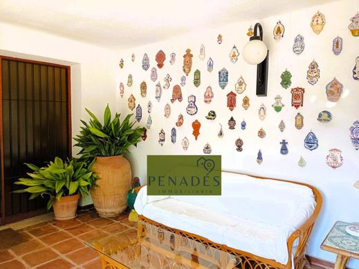 Luxury House for sale in Ontinyent, 450 000 €, Photo 3