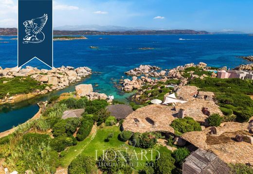 Luxury House for sale in Santa Teresa Gallura, 18 000 000 €, Photo 4