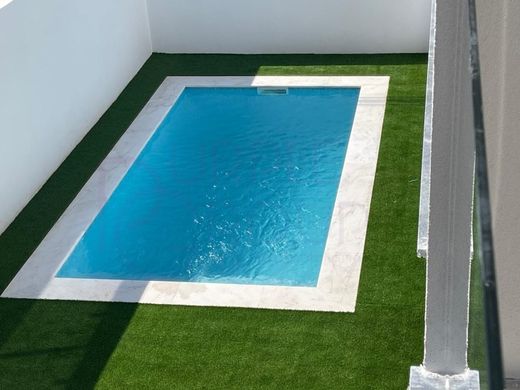 Luxury House for sale in Seixal, 490 000 €, Photo 4
