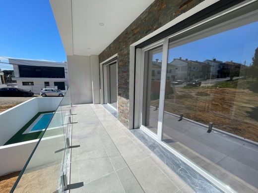Luxury House for sale in Seixal, 490 000 €, Photo 5