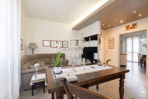 Maison de luxe à vendre à Modena, 638 000 €, Photo 5