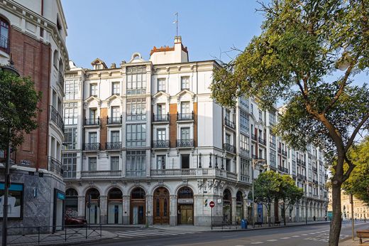 Appartement de luxe à vendre à Valladolid, 695 000 €, Photo 1