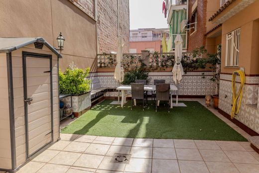 Maison de luxe à vendre à Badalona, 440 000 €, Photo 2
