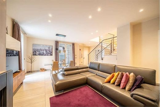 Luxury House for sale in Carpi Centro, 675 000 €, Photo 7