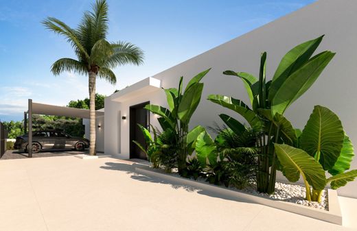 Maison de luxe à vendre à Calp, 1 290 000 €, Photo 3
