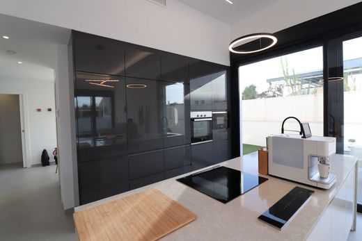 Maison de luxe à vendre à Daya Vieja, 625 000 €, Photo 5